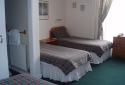 Accommodation 2* Edinburgh 